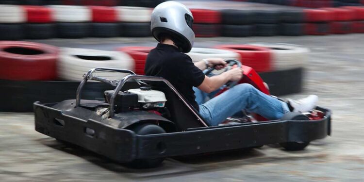 Kartbahn (depositphotos.com)
