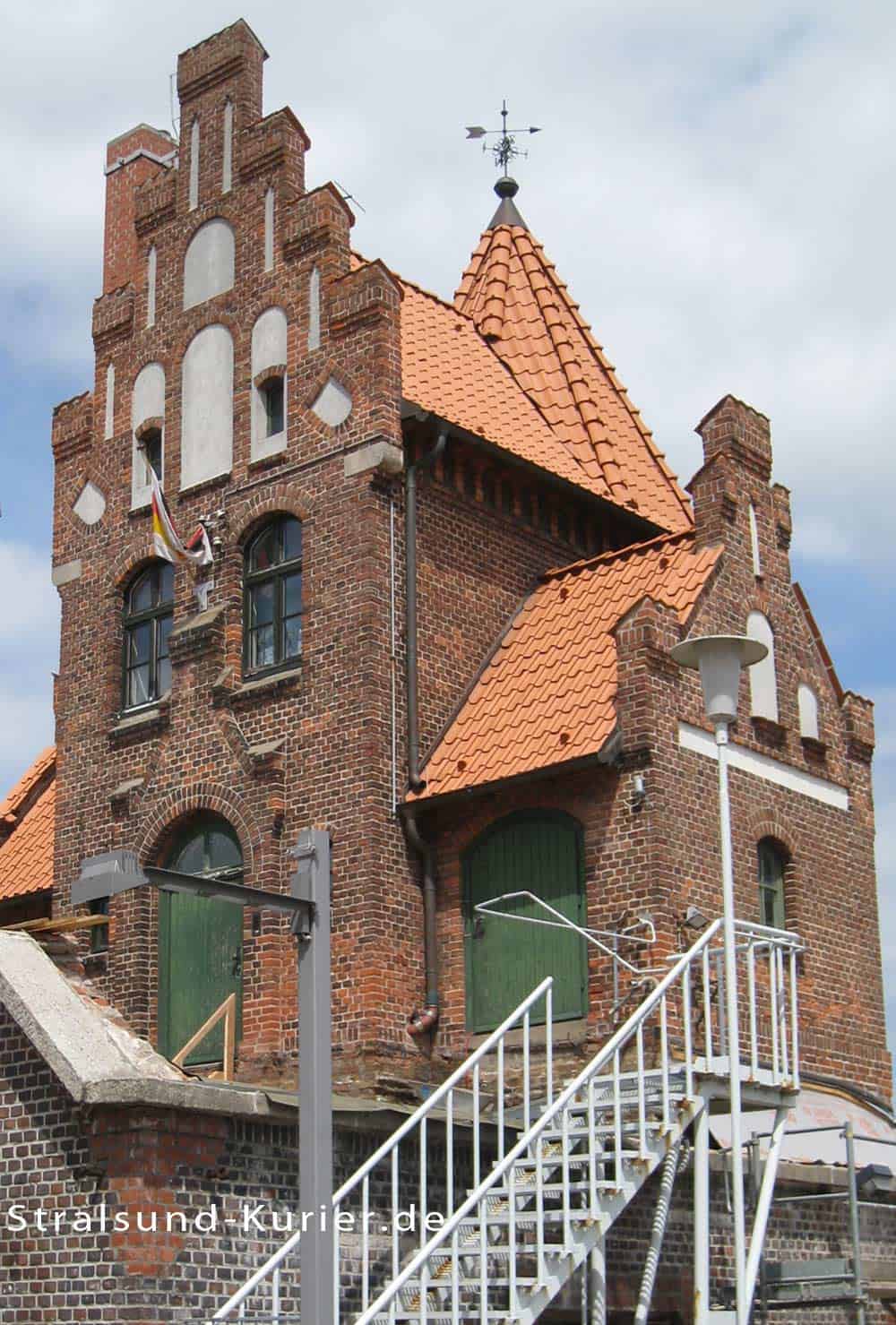 Das Gebäude des Lotsenhauses in Stralsund Das Gebäude des Lotsenhauses in Stralsund
